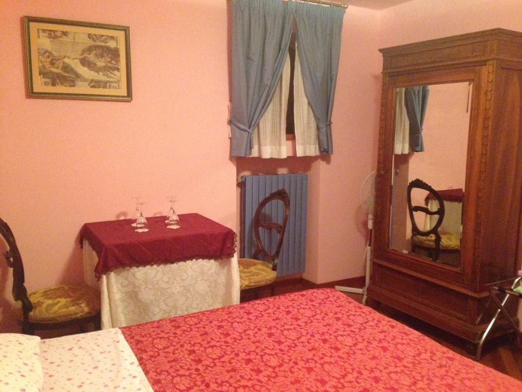 Hotel Castello D'Abruzzo Ripa Teatina Zimmer foto